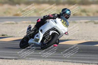 media/Oct-04-2025-CVMA (Sat) [[408bcdd6e4]]/Race 14-500-400-350 Supersport/